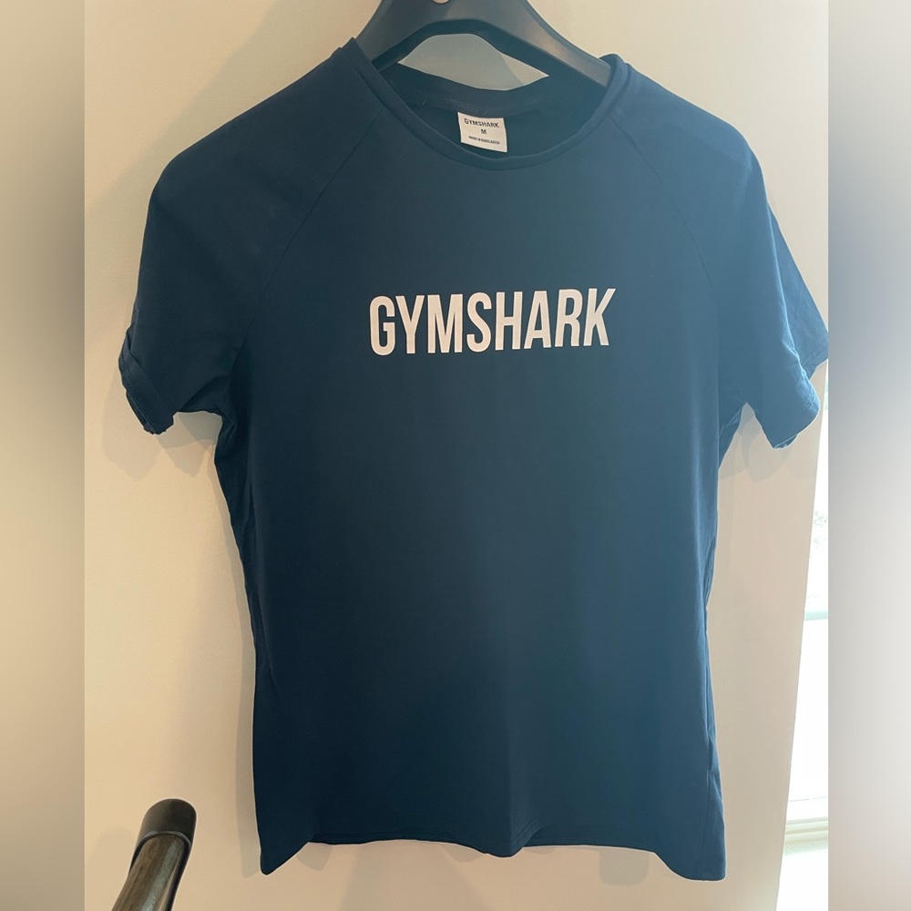 Gymshark men shirt size M